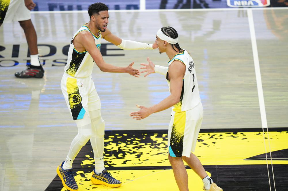 我们可以期 我们可以期